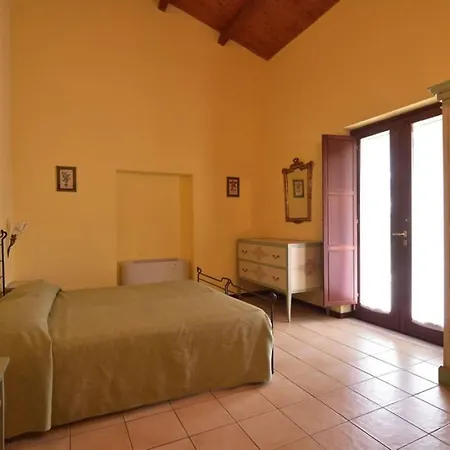 Sleeps 2 Pool Wifi T764334 * Montescaglioso