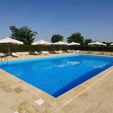 Sleeps 2 Pool Wifi T764334 Appartamento Montescaglioso